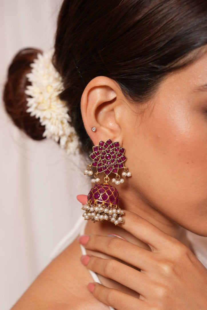 Gulzaar Dome Jhumka