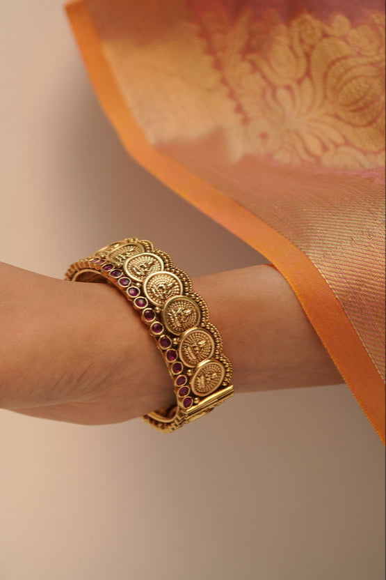 Kanchan Kalai Cuffs ( Set of 2 )