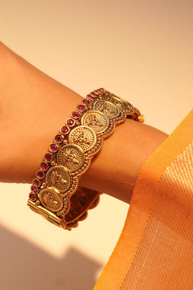 Kanchan Kalai Cuffs ( Set of 2 )