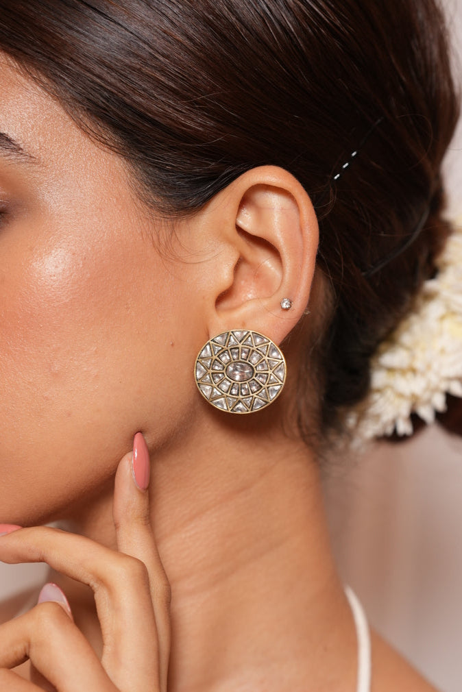Ruhani Shikhar Studs